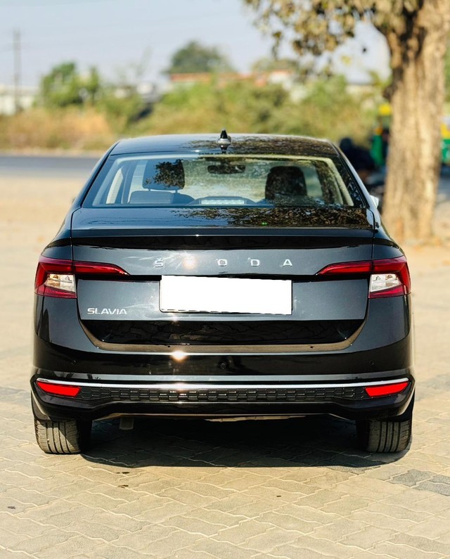 Skoda Slavia 1.0 TSI Style Second-hand 2024 Skoda Slavia 1.0 TSI Style for sale in Surat-1