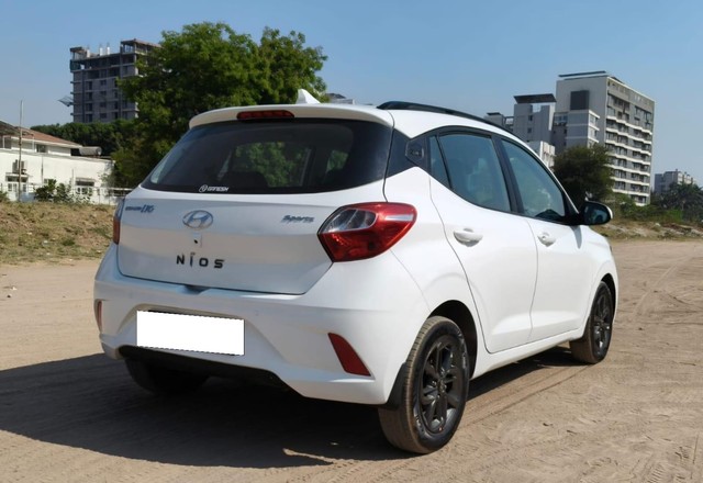 Second-hand 2021 Hyundai Grand i10 Nios Sportz for sale in Vadodara-9