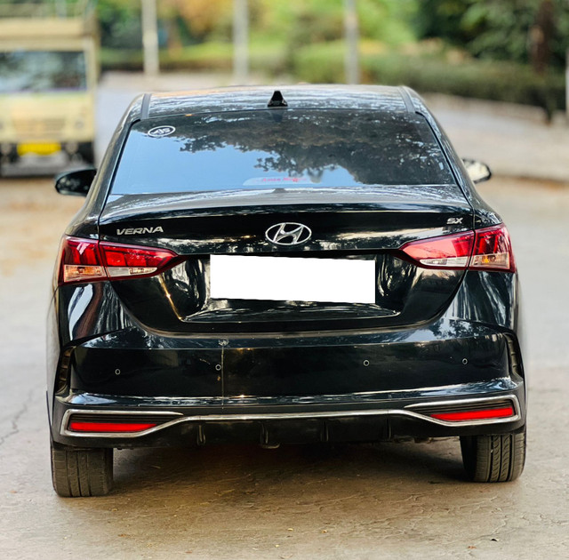 Second-hand 2021 Hyundai Verna SX Diesel for sale in Pune-1