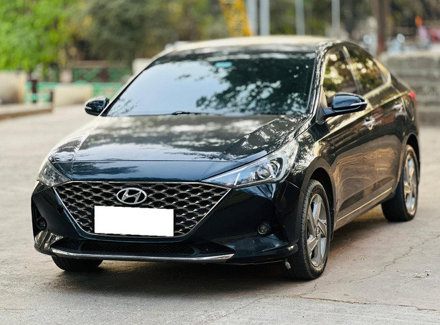 Second-hand 2021 Hyundai Verna SX Diesel for sale in Pune-2