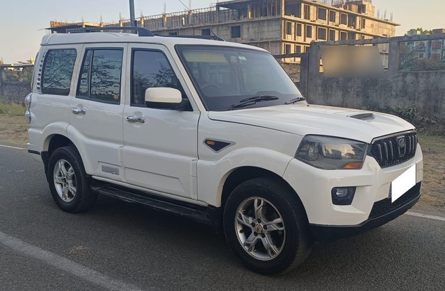 Second-hand 2014 Mahindra Scorpio S10 7 Seater 2WD for sale in Nagpur-0