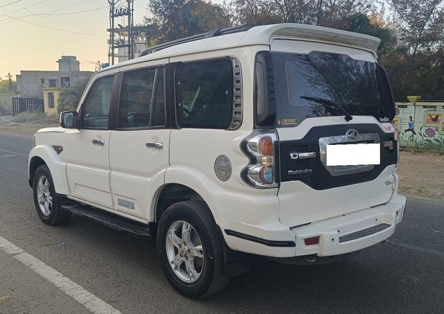 Second-hand 2014 Mahindra Scorpio S10 7 Seater 2WD for sale in Nagpur-3