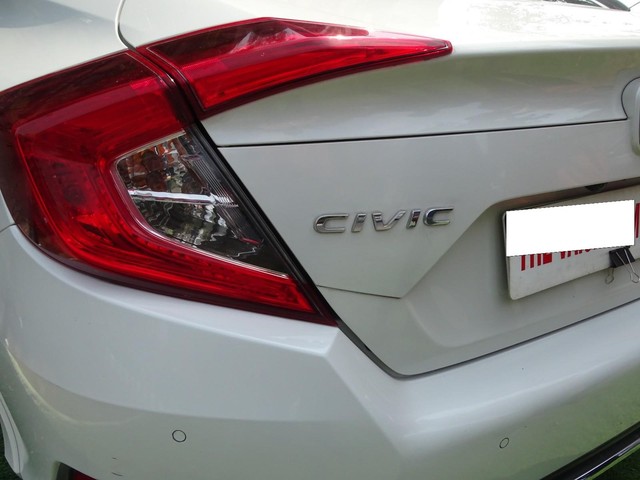 Honda Civic VX Second-hand 2019 Honda Civic VX for sale in Kolkata-8