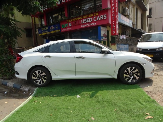 Honda Civic VX Second-hand 2019 Honda Civic VX for sale in Kolkata-6