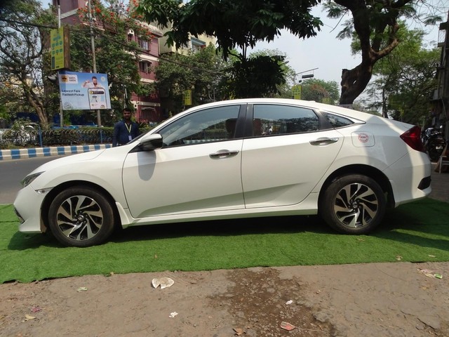 Honda Civic VX Second-hand 2019 Honda Civic VX for sale in Kolkata-2
