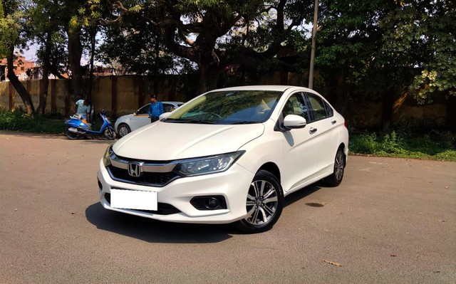 Honda City i VTEC V Second-hand 2017 Honda City i VTEC V for sale in New Delhi-3