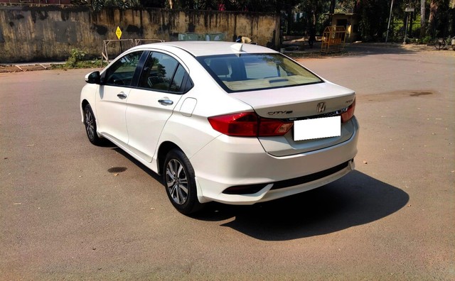 Honda City i VTEC V Second-hand 2017 Honda City i VTEC V for sale in New Delhi-8