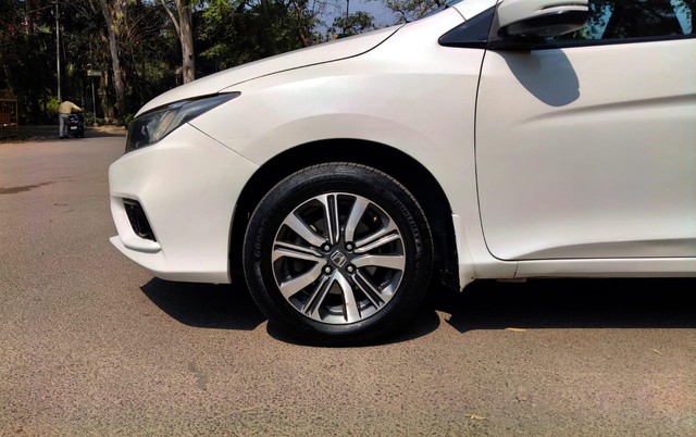 Honda City i VTEC V Second-hand 2017 Honda City i VTEC V for sale in New Delhi-6