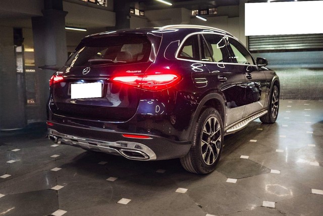 Mercedes-Benz GLC 300 Second-hand 2024 Mercedes-Benz GLC 300 for sale in New Delhi-4
