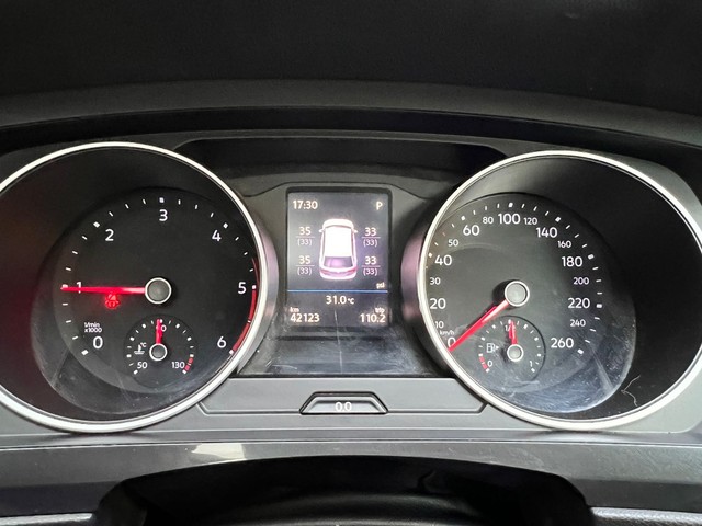 Second-hand 2019 Volkswagen Tiguan 2.0 TDI Highline for sale in Mumbai-4