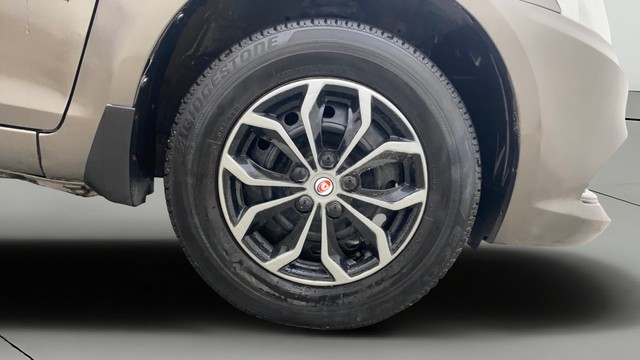 Second-hand 2017 Maruti Suzuki Swift Dzire VDI for sale in Hyderabad-26