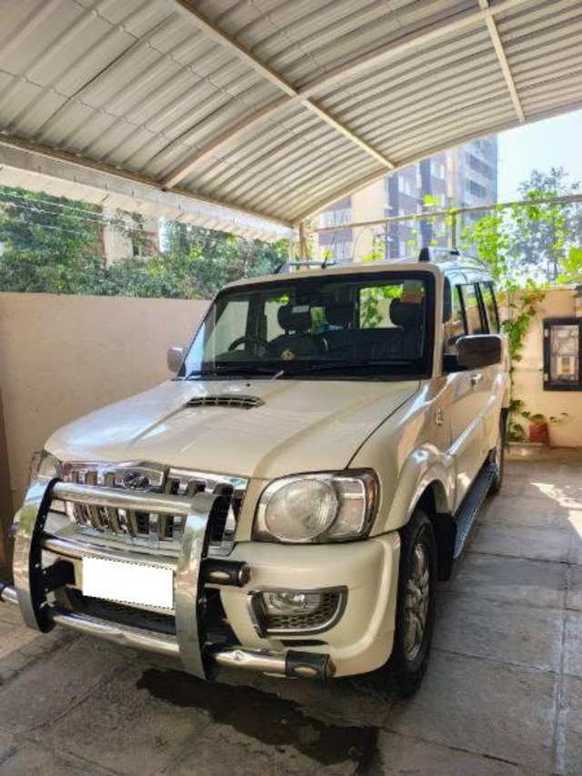 Second-hand 2014 Mahindra Scorpio VLX 2WD BSIV for sale in Solapur-13