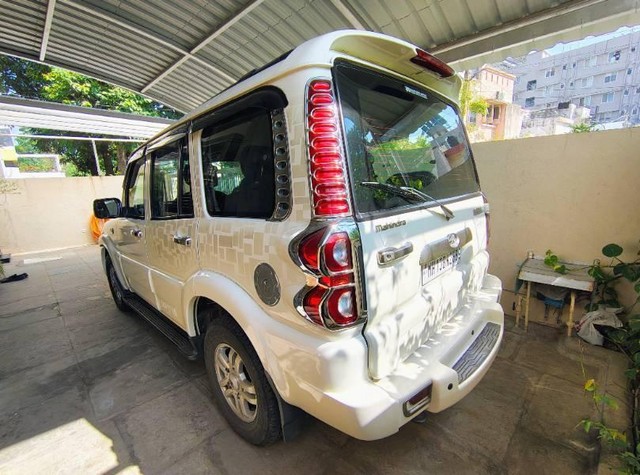 Second-hand 2014 Mahindra Scorpio VLX 2WD BSIV for sale in Solapur-5