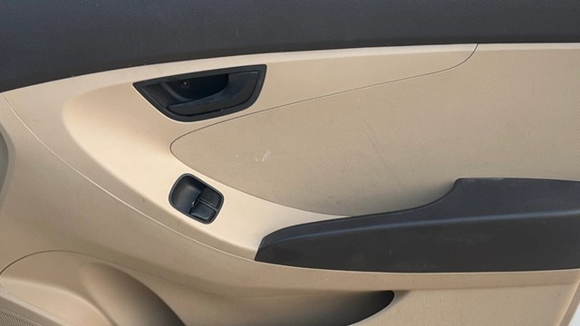 Second-hand 2018 Hyundai EON Era Plus for sale in Coimbatore-5