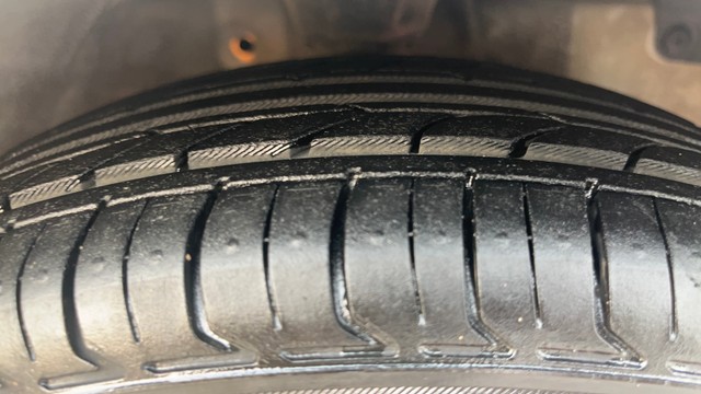 Second-hand 2018 Hyundai EON Era Plus for sale in Coimbatore-10