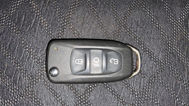 Second-hand 2020 Tata Nexon 1.2 Revotron XZ for sale in Kochi-21