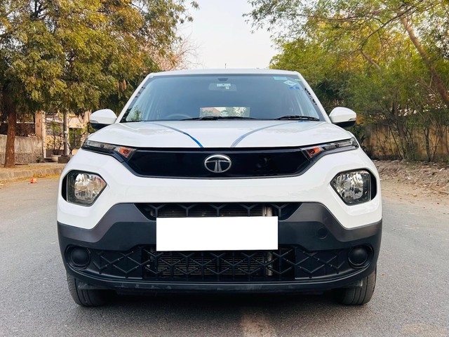 Second-hand 2024 Tata Punch Adventure CNG for sale in New Delhi-6