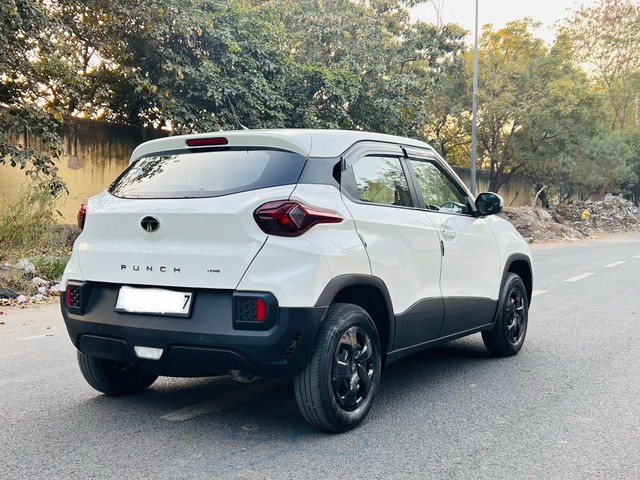 Second-hand 2024 Tata Punch Adventure CNG for sale in New Delhi-16