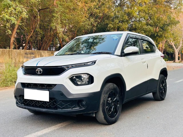 Second-hand 2024 Tata Punch Adventure CNG for sale in New Delhi-5