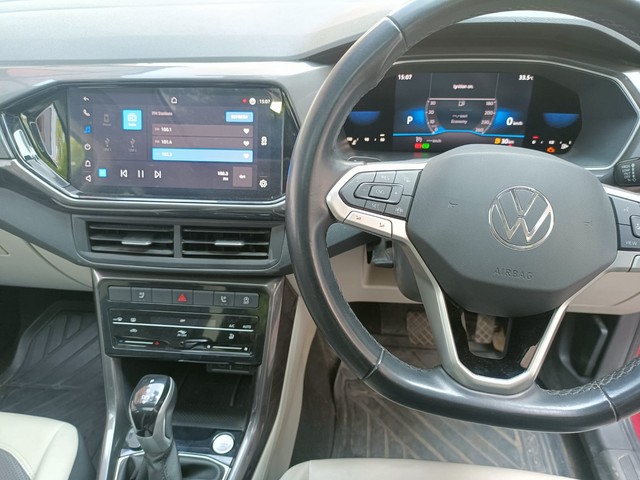 Second-hand 2022 Volkswagen Taigun 1.0 TSI Topline AT BSVI for sale in Chennai-9