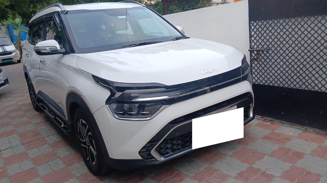 Kia Carens Luxury Plus Diesel AT 6 STR Second-hand 2023 Kia Carens Luxury Plus Diesel AT 6 STR for sale in Chennai-0