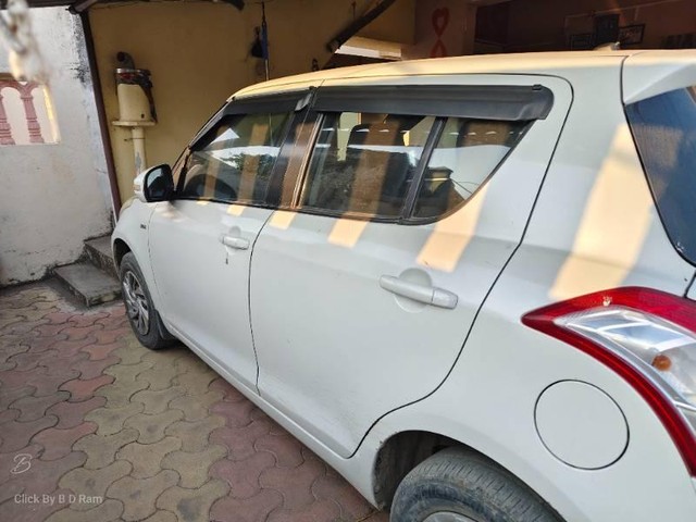 Second-hand 2015 Maruti Suzuki Swift VDI BSIV for sale in Junagadh-4