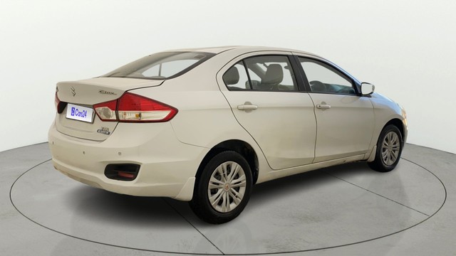 Second-hand 2016 Maruti Suzuki Ciaz VDi Plus SHVS for sale in Ahmedabad-13
