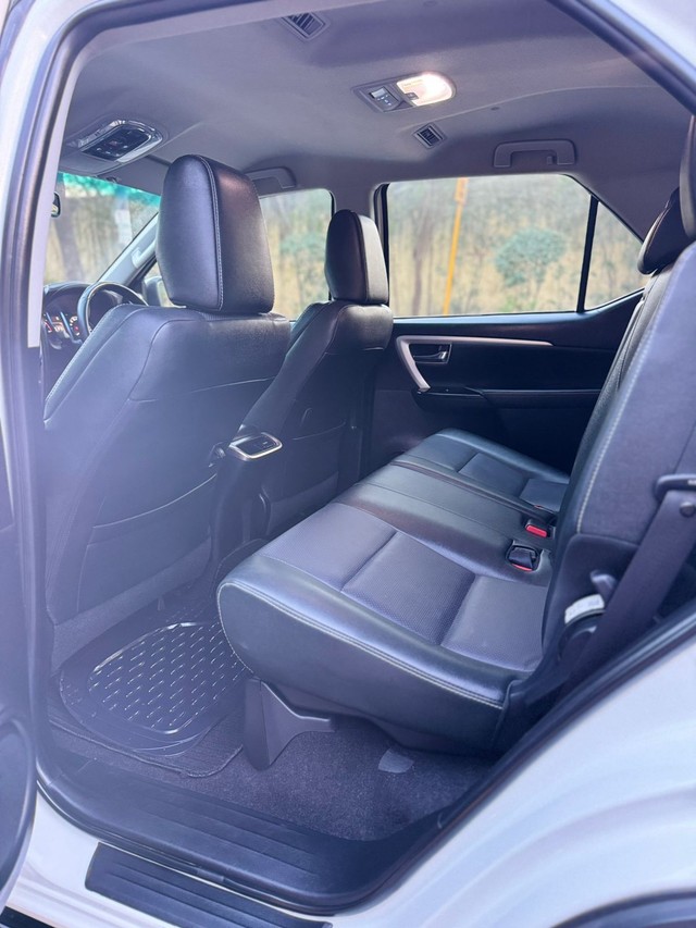 Second-hand 2025 Toyota Fortuner 4X2 Diesel AT for sale in New Delhi-16