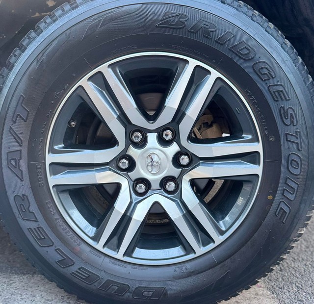 Second-hand 2025 Toyota Fortuner 4X2 Diesel AT for sale in New Delhi-7