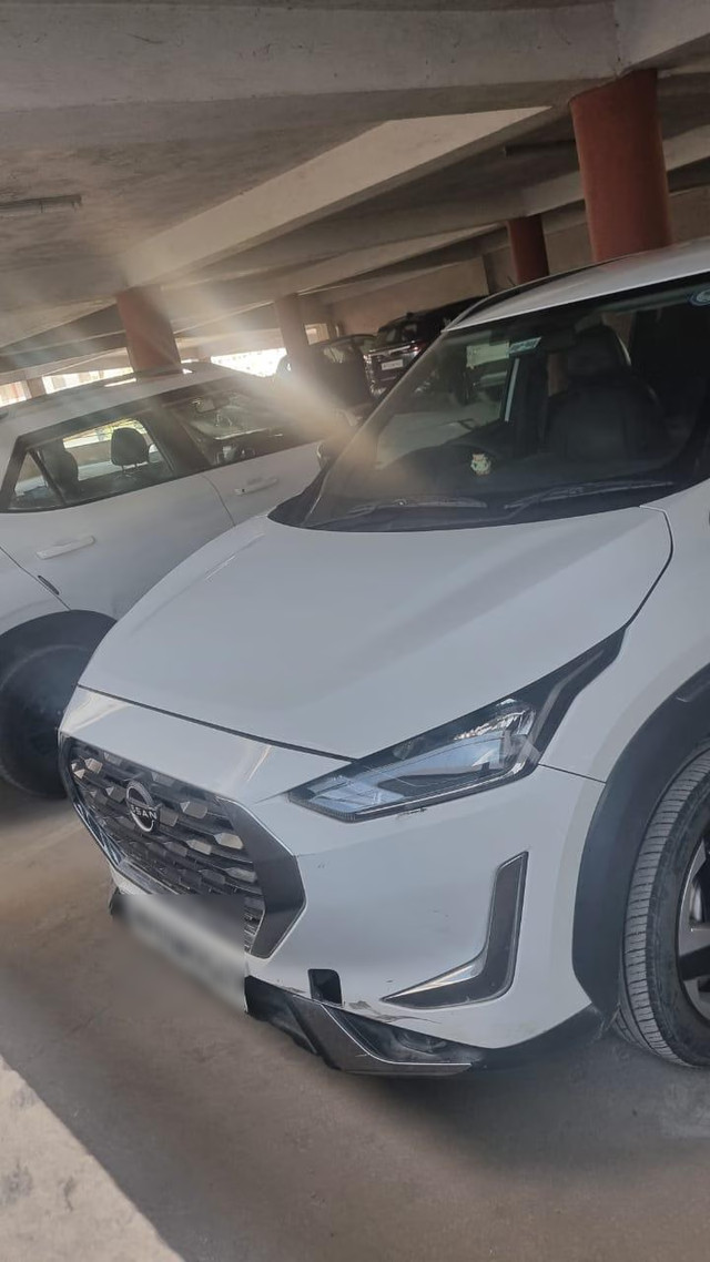 Second-hand 2021 Nissan Magnite XE BSVI for sale in Indore-4