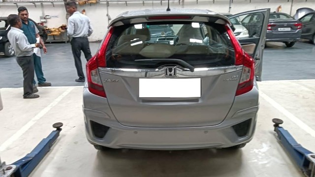 Second-hand 2019 Honda Jazz VX for sale in Mumbai-10