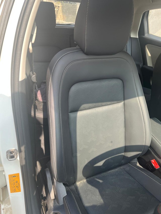 Second-hand 2022 Tata Altroz XZ Plus BSVI for sale in Ahmedabad-8