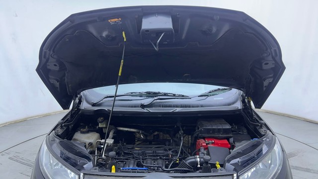 Second-hand 2014 Ford Ecosport 1.5 Ti VCT MT Titanium for sale in Hyderabad-8