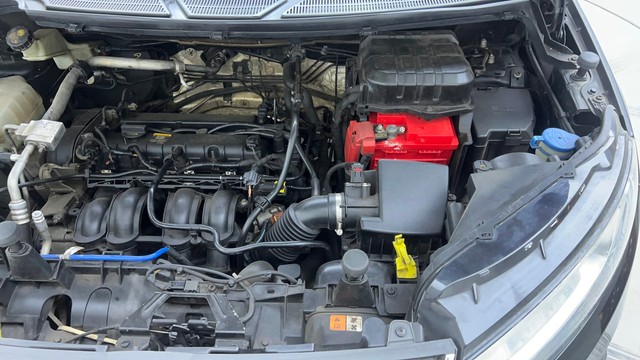 Second-hand 2014 Ford Ecosport 1.5 Ti VCT MT Titanium for sale in Hyderabad-28