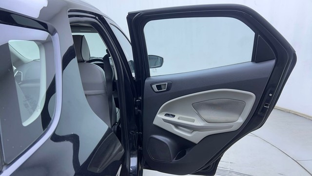 Second-hand 2014 Ford Ecosport 1.5 Ti VCT MT Titanium for sale in Hyderabad-30