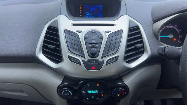 Second-hand 2014 Ford Ecosport 1.5 Ti VCT MT Titanium for sale in Hyderabad-33