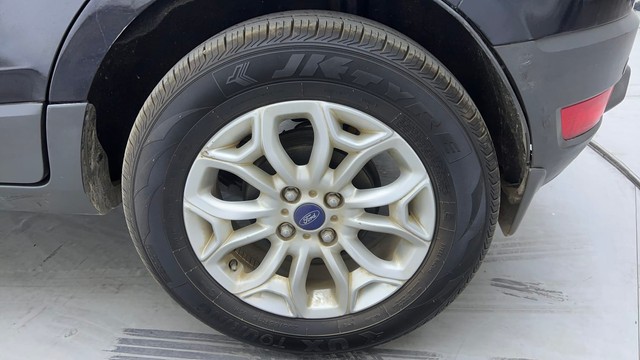 Second-hand 2014 Ford Ecosport 1.5 Ti VCT MT Titanium for sale in Hyderabad-19