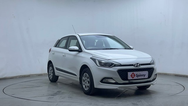 Second-hand 2016 Hyundai i20 Sportz 1.2 for sale in Hyderabad-1