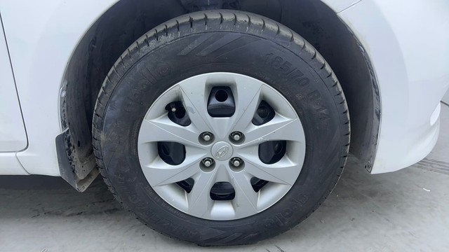 Second-hand 2016 Hyundai i20 Sportz 1.2 for sale in Hyderabad-17