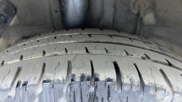 Second-hand 2016 Hyundai i20 Sportz 1.2 for sale in Hyderabad-30