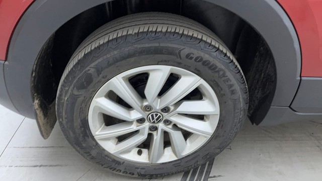 Second-hand 2022 Volkswagen Taigun 1.0 Highline for sale in Hyderabad-18