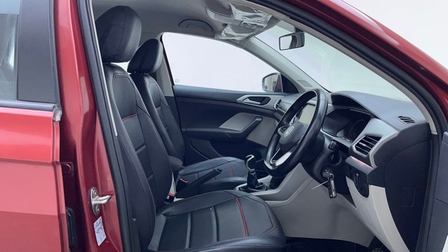 Second-hand 2022 Volkswagen Taigun 1.0 Highline for sale in Hyderabad-15