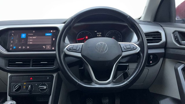 Second-hand 2022 Volkswagen Taigun 1.0 Highline for sale in Hyderabad-24