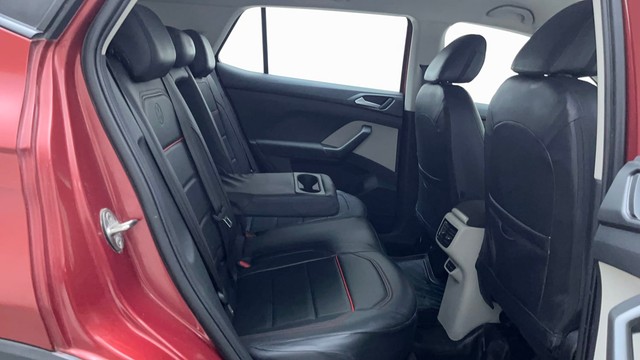 Second-hand 2022 Volkswagen Taigun 1.0 Highline for sale in Hyderabad-34