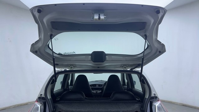 Second-hand 2017 Maruti Suzuki Alto K10 VXI for sale in Hyderabad-29