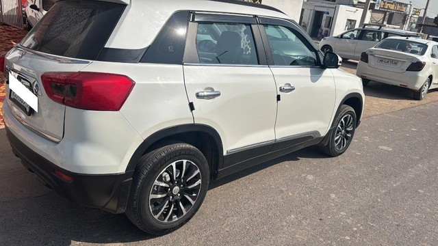 Second-hand 2021 Maruti Suzuki Vitara Brezza LXI for sale in Hanumangarh-9