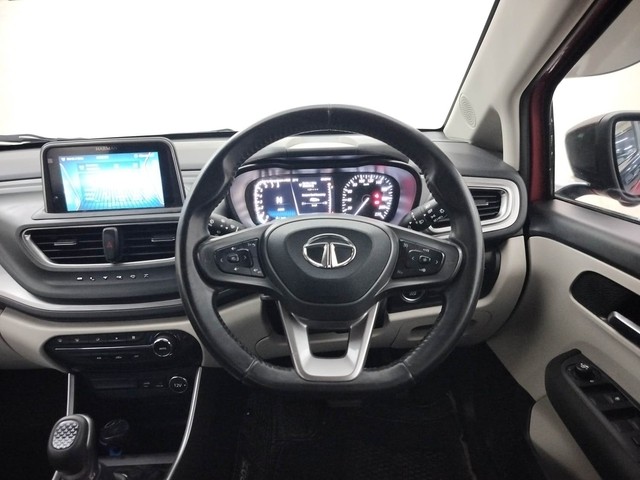 Second-hand 2023 Tata Altroz XZA DCT for sale in Coimbatore-29
