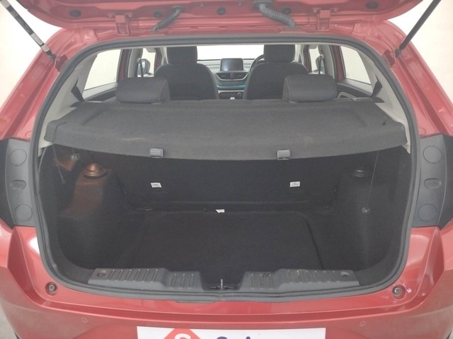 Second-hand 2023 Tata Altroz XZA DCT for sale in Coimbatore-9