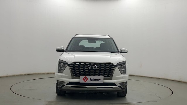 Second-hand 2022 Hyundai Alcazar Signature 6Str Diesel AT for sale in Kolkata-7