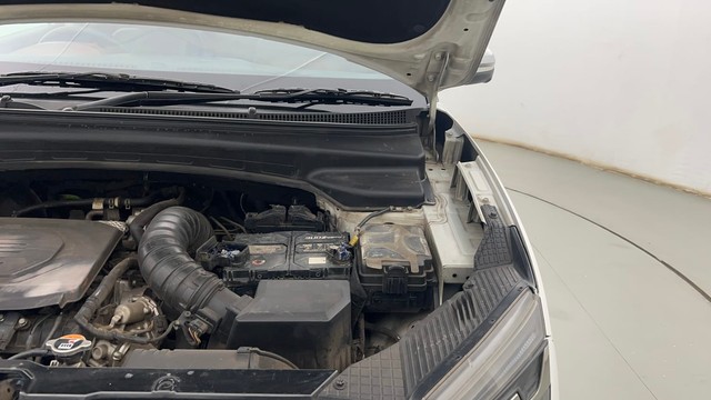 Second-hand 2022 Hyundai Alcazar Signature 6Str Diesel AT for sale in Kolkata-37